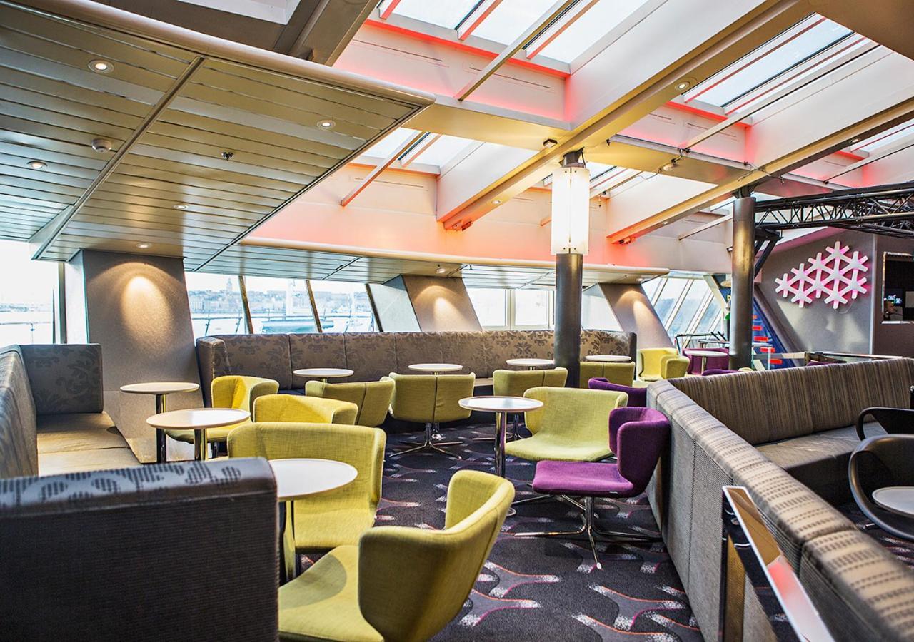 Viking Line Ferry Viking Cinderella - One-Way Journey From Helsinki To Stockholm Hotel ภายนอก รูปภาพ